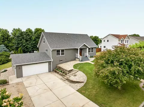 613 Windlach St, New Glarus, WI 53574