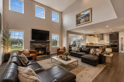 2260 Lonnie Ln, Sun Prairie, WI 53590