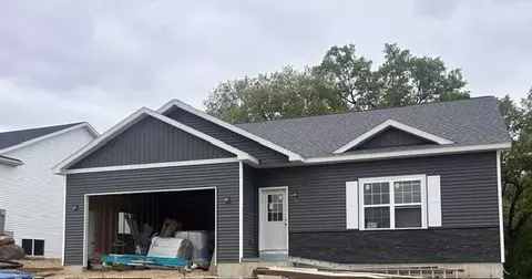636 Lake View Ave, Merrimac, WI 53561