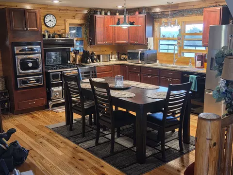 n5452 18th Road, Montello, WI 53949