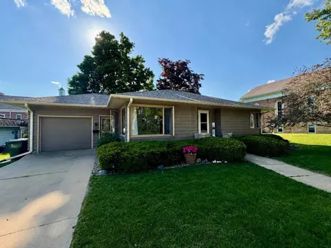 346 N Church St, Richland Center, WI 53581