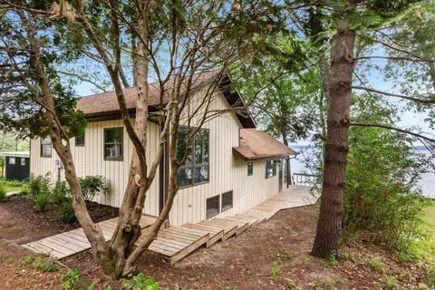 n4826 North Lakeshore Drive, Green Lake, WI 54941