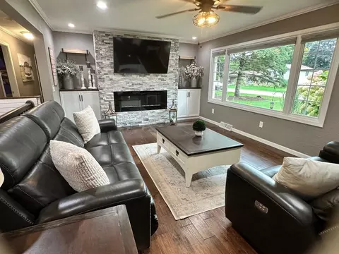 5594 Lavin Way, Waunakee, WI 53597