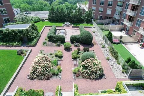360 W Washington Ave #712, Madison, WI 53703