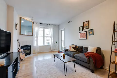 360 W Washington Ave #712, Madison, WI 53703