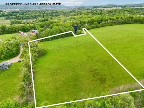 6 28 Acres Pine St, Rock Springs, WI 53961