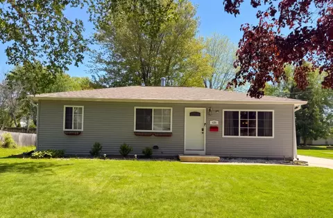 626 N Main St, Columbus, WI 53925