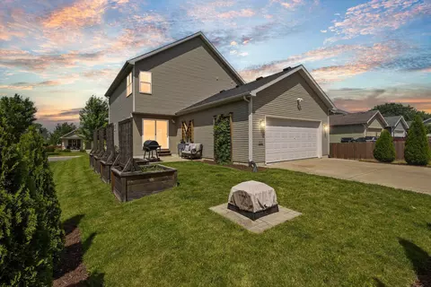 6111 Windmill Way, Mcfarland, WI 53558