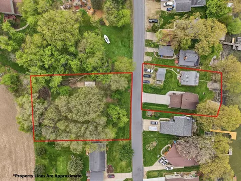 2029 Skyline Dr, Stoughton, WI 53589