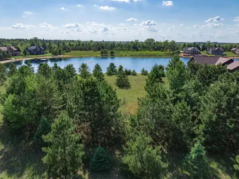 n7443 Silver Canoe Court, New Lisbon, WI 53950