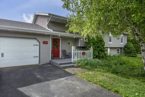 5909 N Violet View Dr, Milton, WI 53563