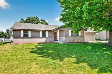 4409 Southwyck Dr, Janesville, WI 53546