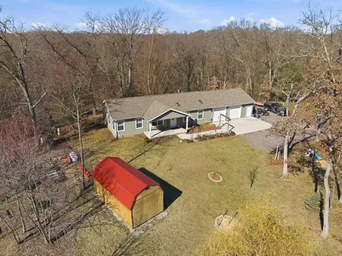 s1919 White Tail Drive, Reedsburg, WI 53959