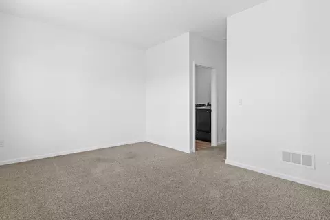 Bedroom - 603 E Maple Beach Dr, Edgerton, WI 53534 photo 2 of 9
