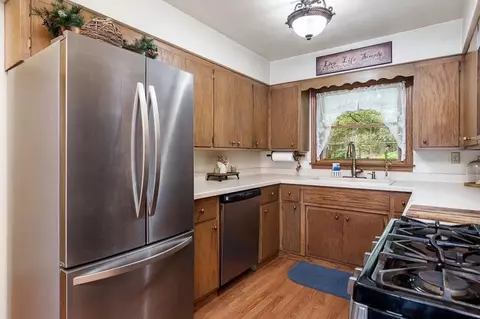 Kitchen - 807 E Holiday Dr, Beloit, WI 53511 photo 1 of 5