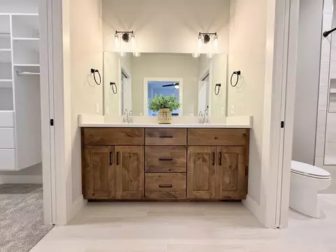 Bath - Unit 7.1 Bellflower Drive, Deforest, WI 53532 photo 1 of 4