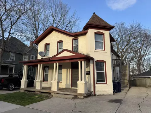 238 Madison St, Janesville, WI 53548