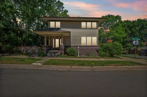 3324 Glacier Ridge Rd, Middleton, WI 53562
