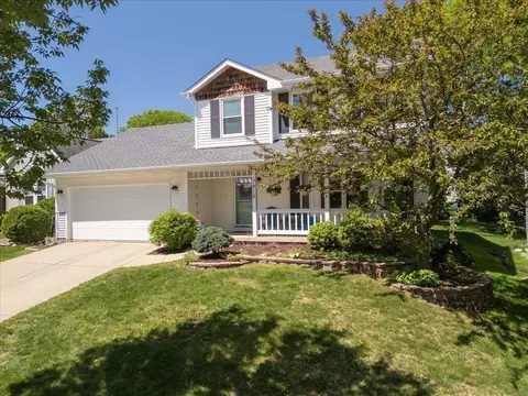 7818 E Oakbrook Cir, Madison, WI 53717
