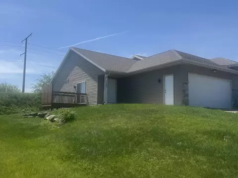 1123 Temple Dr, Mount Horeb, WI 53572