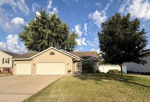 3210 Thornton Dr, Janesville, WI 53548