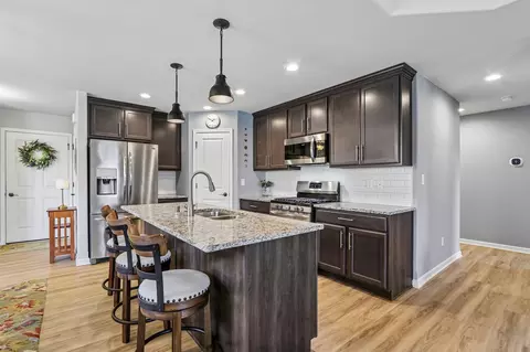 Kitchen - 306 Markham Rd #202, Eagle, WI 53119 photo 3 of 3