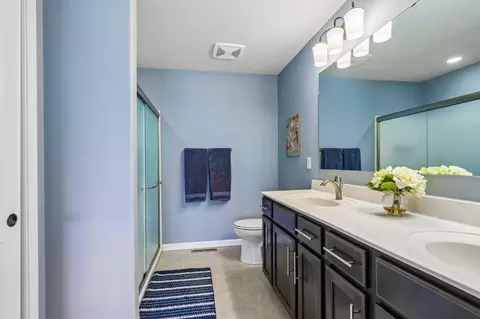 Bath - 306 Markham Rd #202, Eagle, WI 53119 photo 1 of 2