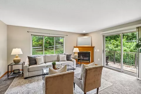 7203 Mid Town Rd #212, Madison, WI 53719