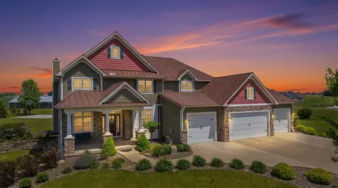 n6350 Tradewinds Circle, Beaver Dam, WI 53916