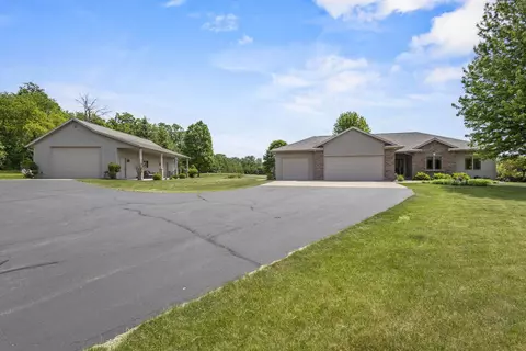 Exterior - n7166 Forest Ridge Road, Ripon, WI 54971 photo 1 of 16