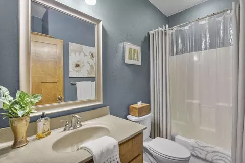 Bath - n7166 Forest Ridge Road, Ripon, WI 54971 photo 2 of 5