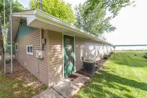 Exterior - w605 Toepper Drive, Montello, WI 53949 photo 10 of 11
