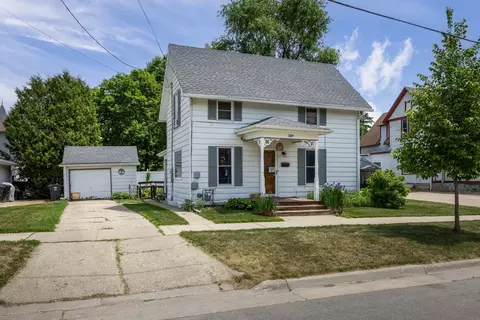 309 S Madison St, Stoughton, WI 53589