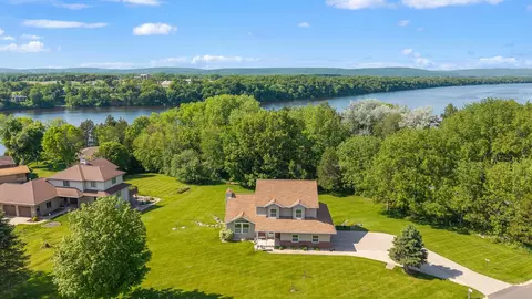 w14222 Selwood Road, Prairie Du Sac, WI 53578