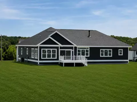 Exterior - 4066 Hanover Dr, Deforest, WI 53532 photo 2 of 6