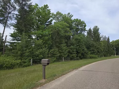 927 Blackhawk Ln, Friendship, WI 53934