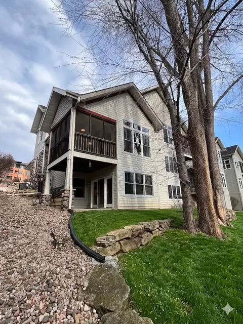 3029 Old Creek Rd, Middleton, WI 53562