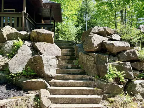 6187 Journeys End Rd, Rhinelander, WI 54501