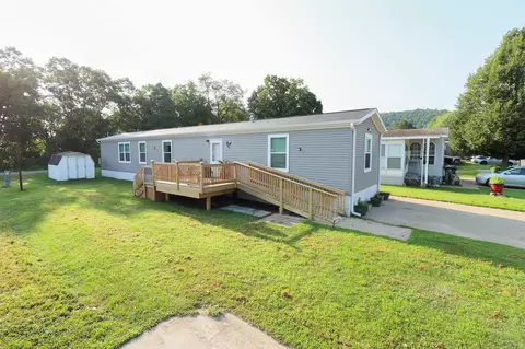 w5585 County Road Mm #112, La Crosse, WI 54601