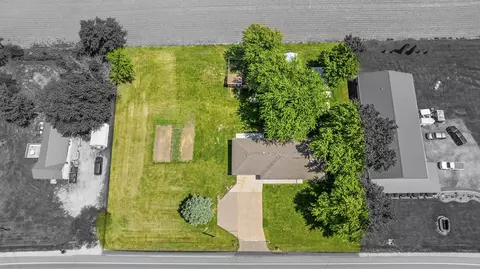 1772 Wi-80 Rd, Cuba City, WI 53807