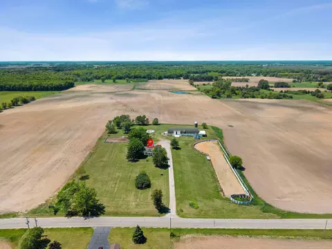 n9567 32nd Drive, Berlin, WI 54923