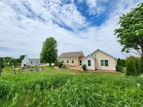 3010 Cth U, Shullsburg, WI 53586