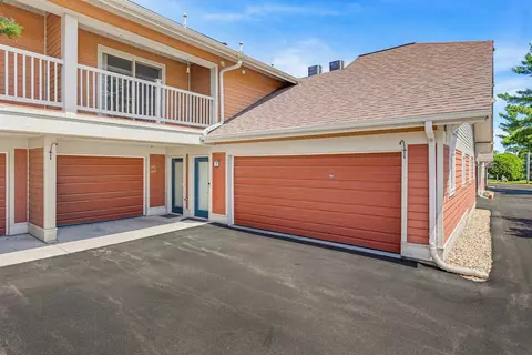 140 Depot Dr, Verona, WI 53593