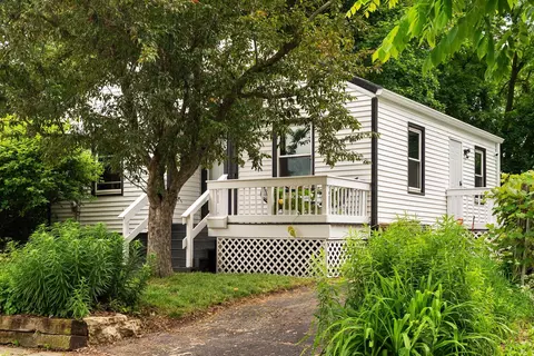 2933 Sachs St, Madison, WI 53704