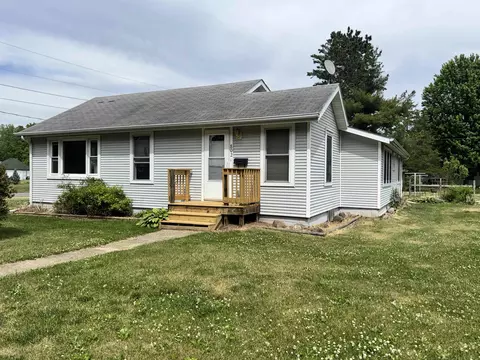 802 E 7th Ave, Brodhead, WI 53520