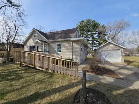 7240 Maywood Ave, Middleton, WI 53562