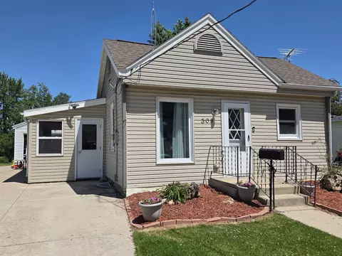 308 Taylor St, Waupun, WI 53963