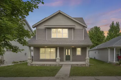 1565 Okeeffe Ave, Sun Prairie, WI 53590