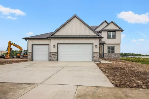 400 Michelle Ln #65, Cottage Grove, WI 53527
