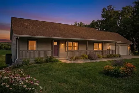 n8436 Marty Road, New Glarus, WI 53574